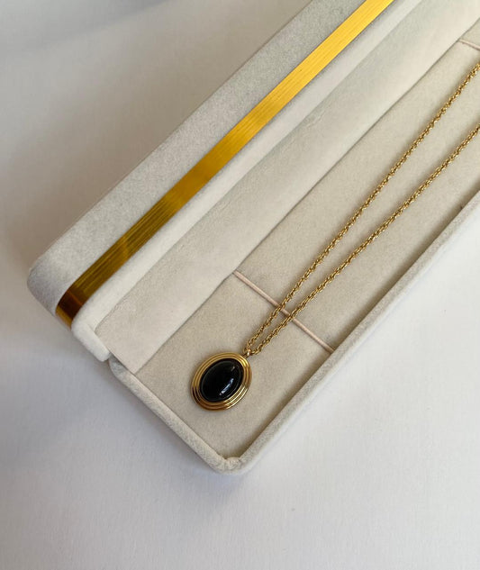 Aurrora Collier+Goldia special packaging